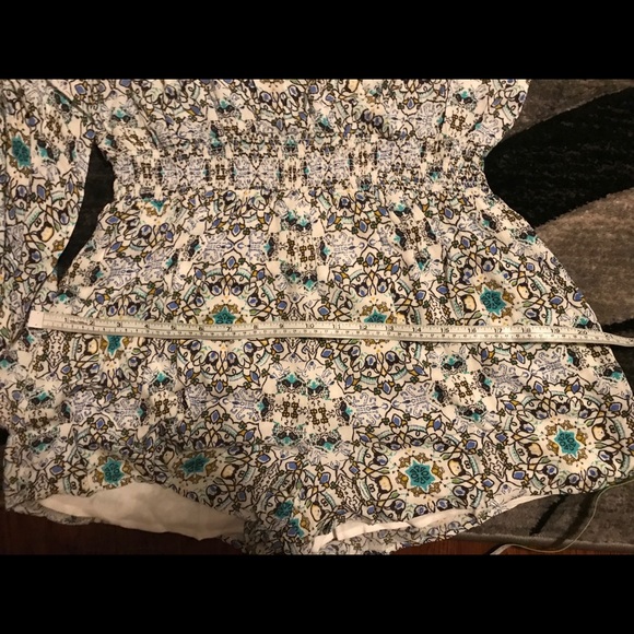 Long Bell sleeve V-neck smock waist printed romper - Picture 5 of 5